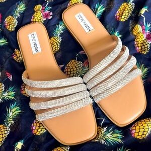 Brand New Steve Madden Rhinestone Multi-Strap Slip-On Sandals Bling Snazzy Slide